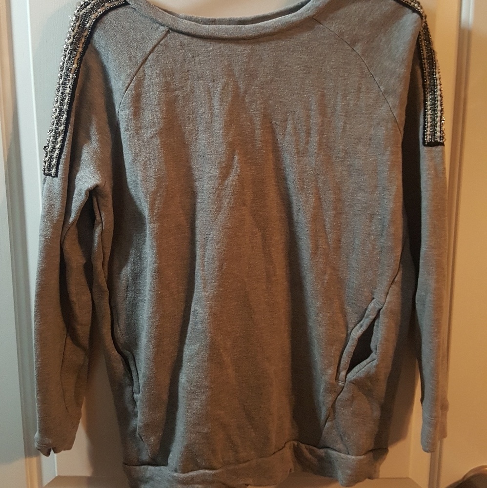 Cute pullover